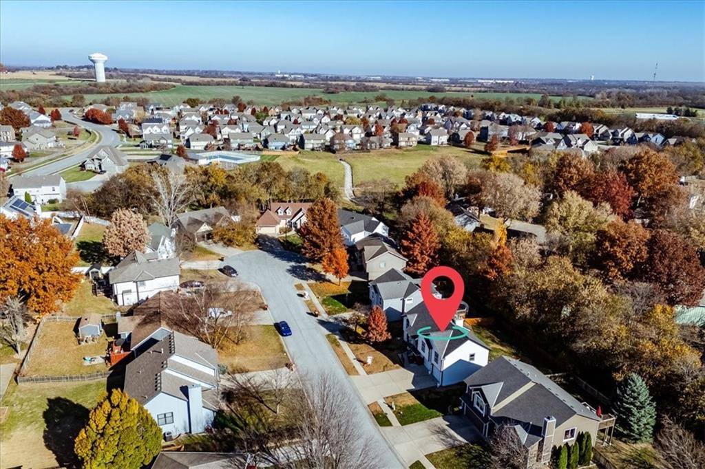 3517 SW Windbrook Drive, Lee's Summit, MO 64082