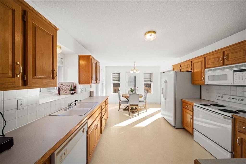 3517 SW Windbrook Drive, Lee's Summit, MO 64082