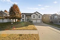 3517 SW Windbrook Drive, Lee's Summit, MO 64082