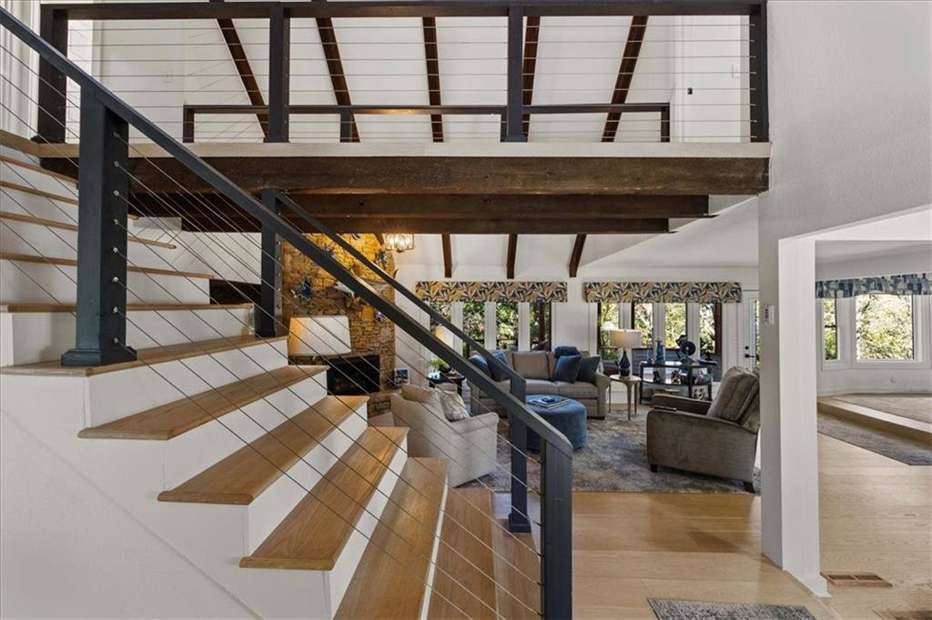 13225 Kimberly Circle, Olathe, KS 66061