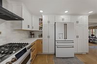 13225 Kimberly Circle, Olathe, KS 66061