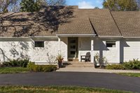 13225 Kimberly Circle, Olathe, KS 66061