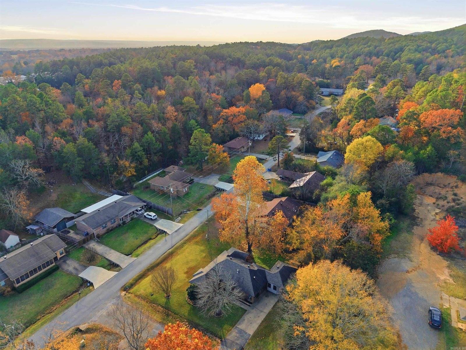 907 Mountain Valley Drive, Perryville, AR 72126