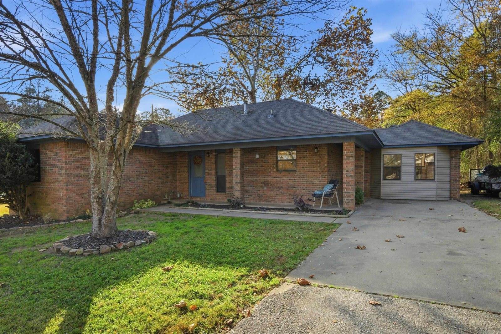 907 Mountain Valley Drive, Perryville, AR 72126