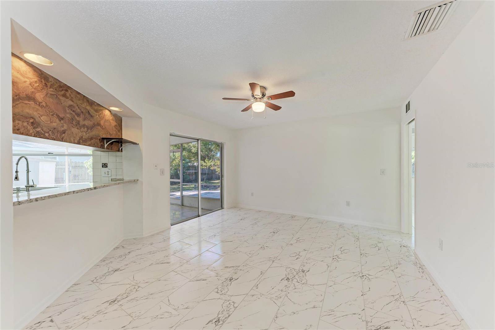 6439 Friendship Drive, Sarasota, FL 34241