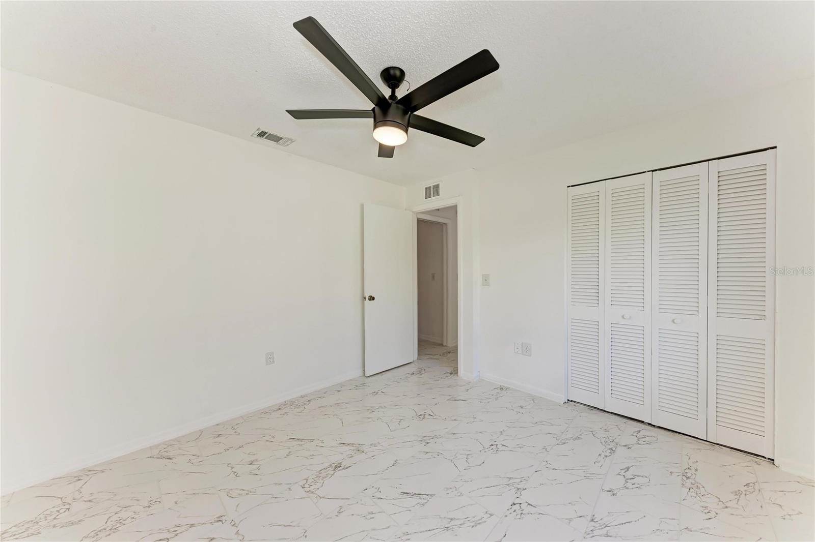 6439 Friendship Drive, Sarasota, FL 34241