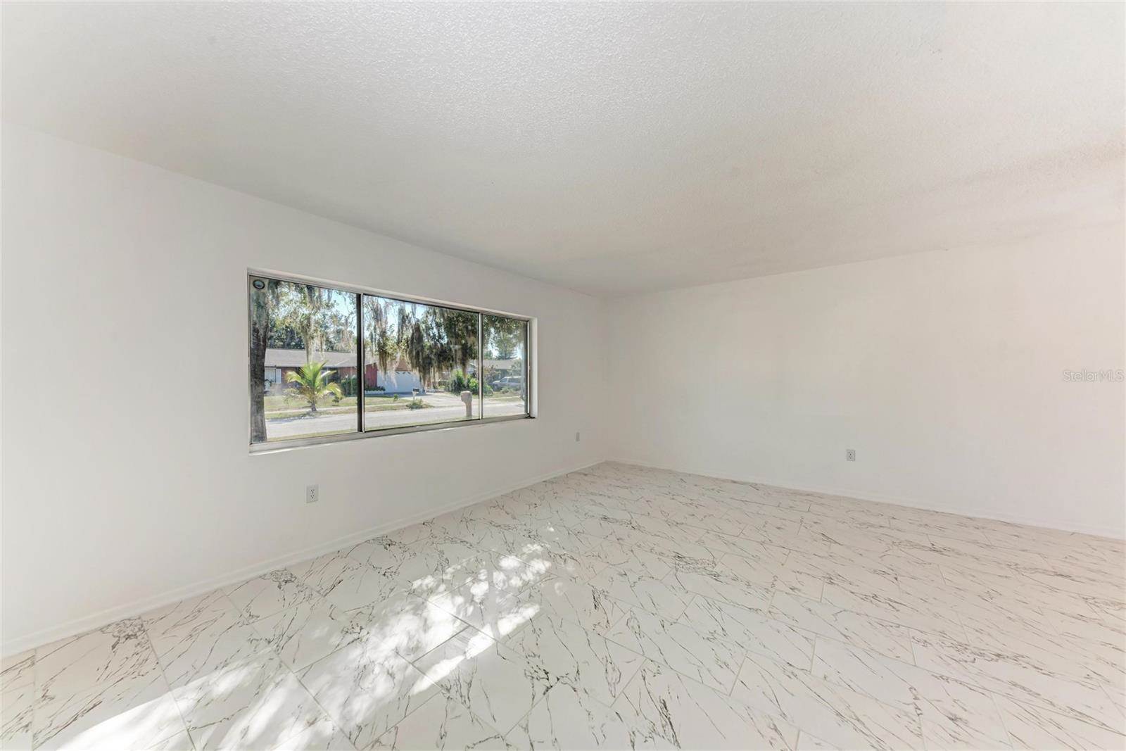 6439 Friendship Drive, Sarasota, FL 34241