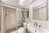 6439 Friendship Drive, Sarasota, FL 34241