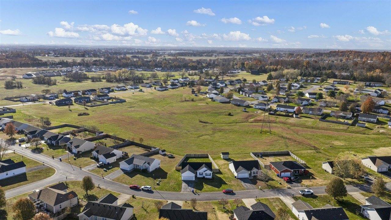 1311 Huron Way, Bowling Green, KY 42101