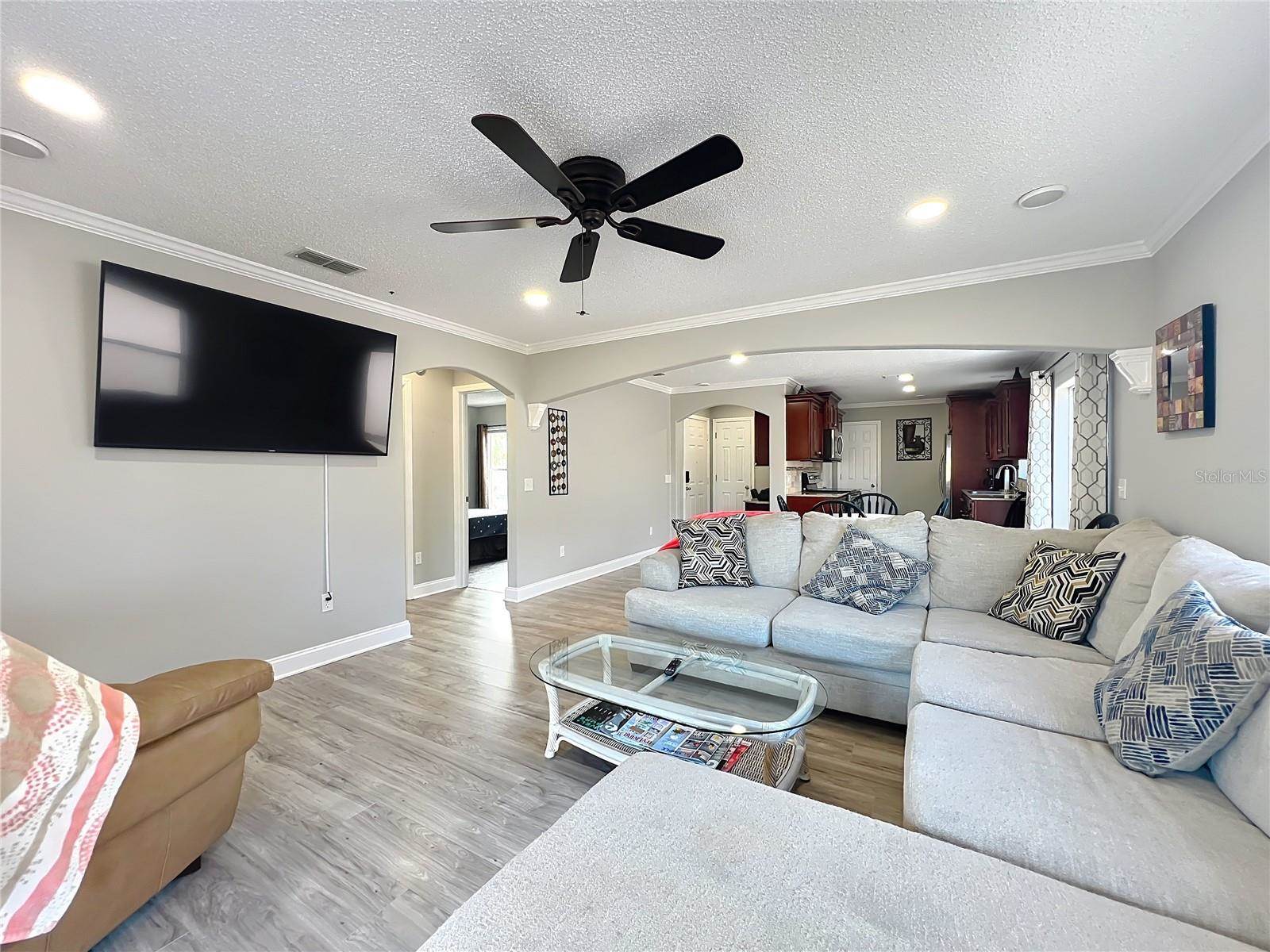 604 Nuevo Leon Lane, The Villages, FL 32159