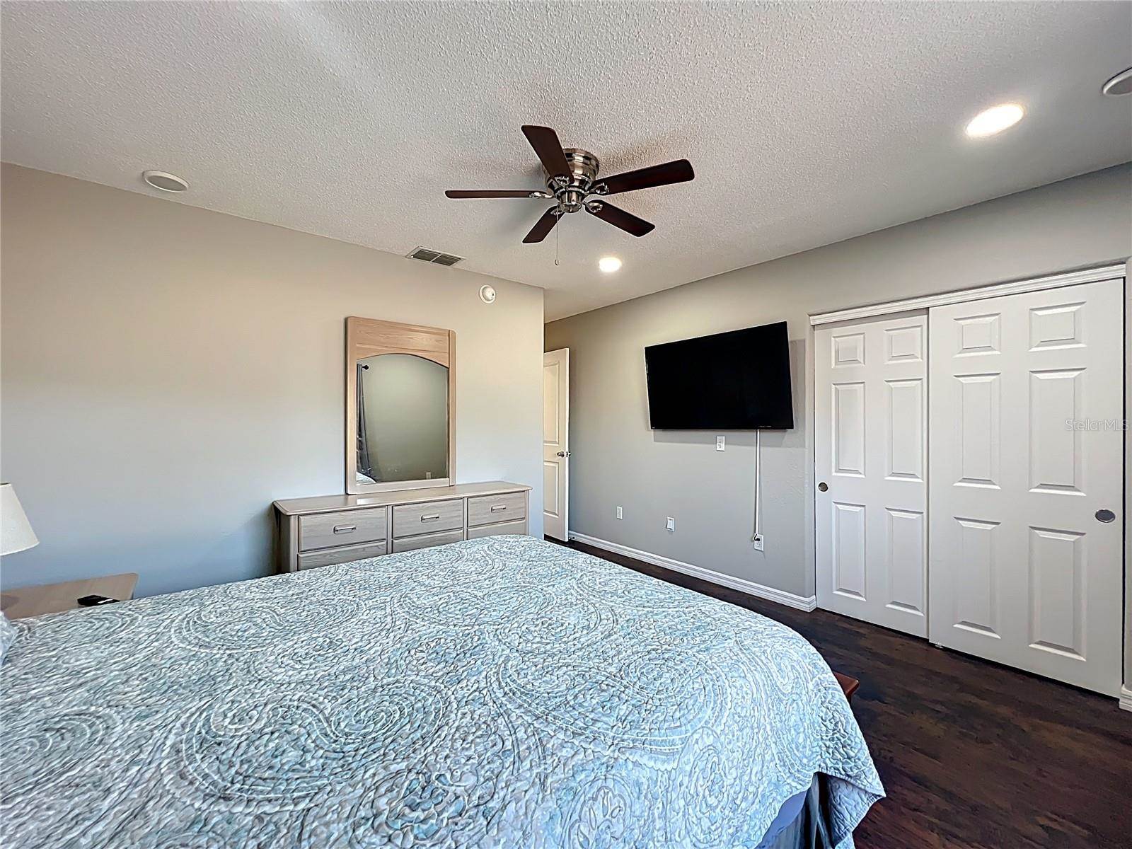 604 Nuevo Leon Lane, The Villages, FL 32159