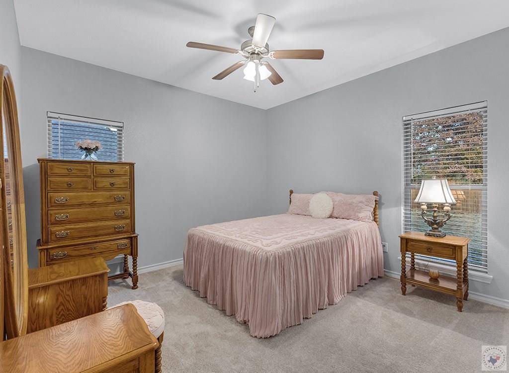 7008 Cameron Ln, Texarkana, TX 75503