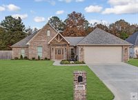 7008 Cameron Ln, Texarkana, TX 75503