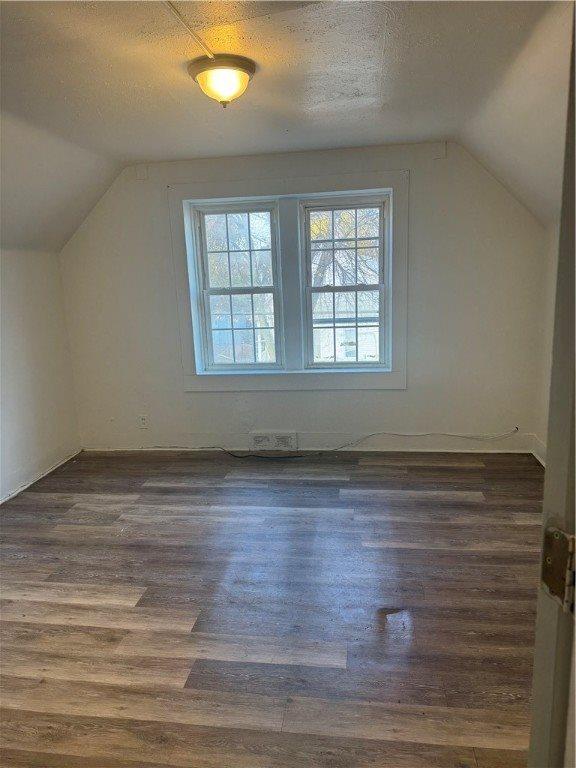 304 1st Street Upstairs, Rochester, NY 14605