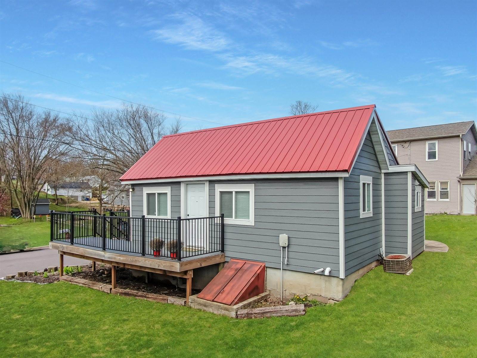 310 Madison St, Hillsboro, WI 54634