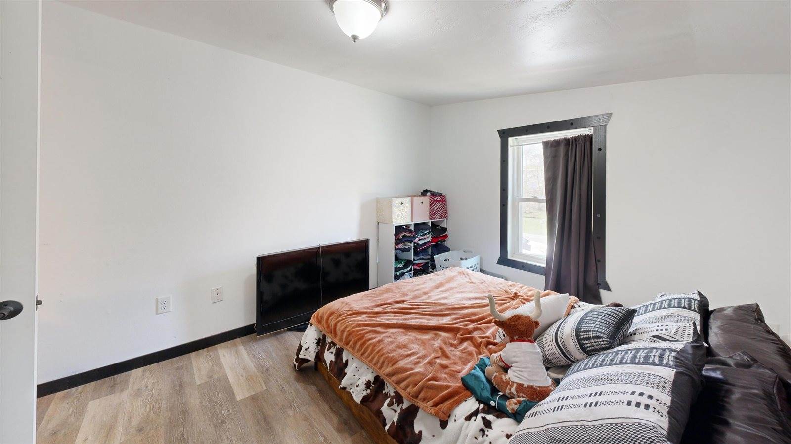 310 Madison St, Hillsboro, WI 54634