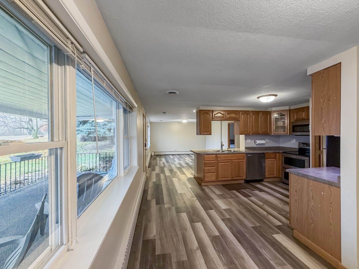 108 East South Street, Freeport, IL 61032