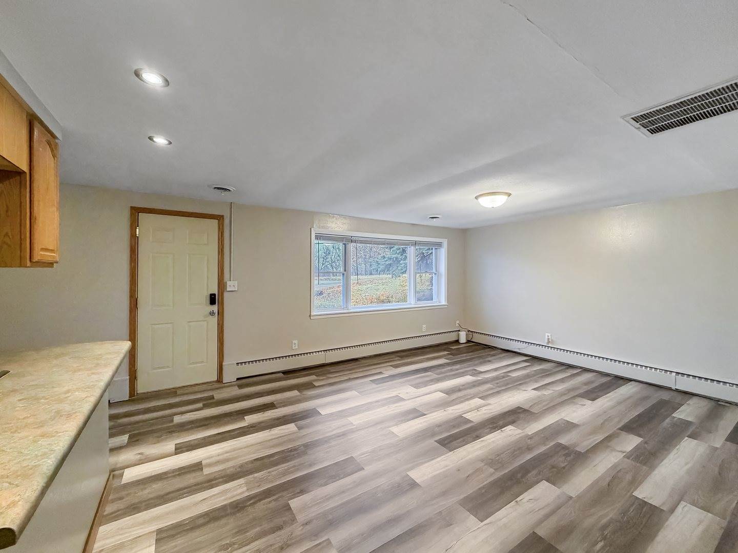 108 East South Street, Freeport, IL 61032