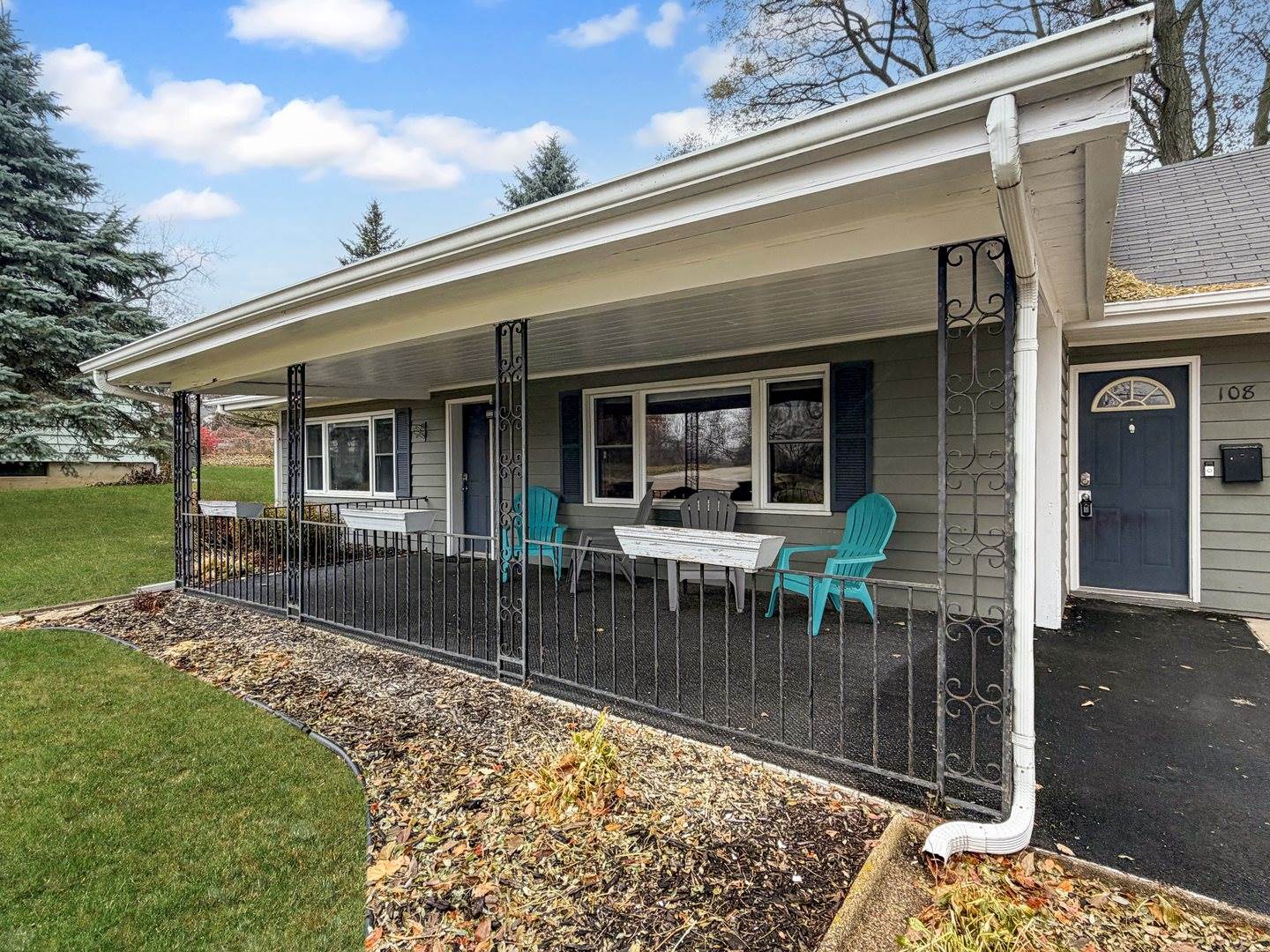 108 East South Street, Freeport, IL 61032