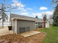 108 East South Street, Freeport, IL 61032