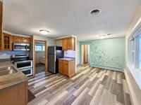 108 East South Street, Freeport, IL 61032