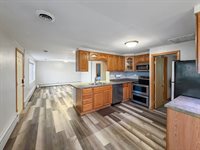 108 East South Street, Freeport, IL 61032