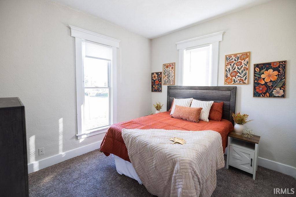 2823 S Vine Street, Muncie, IN 47302