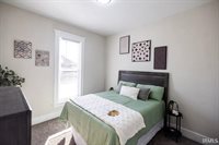 2823 S Vine Street, Muncie, IN 47302