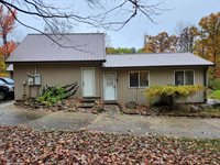 108 Deerwood Court, Roscommon, MI 48653