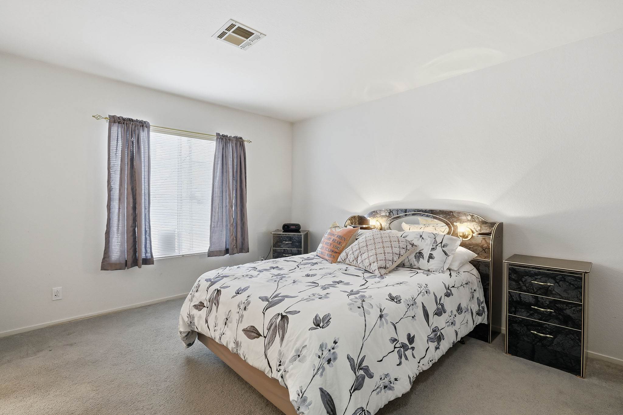 3212 Lost Ridge, Las Vegas, NV 89031