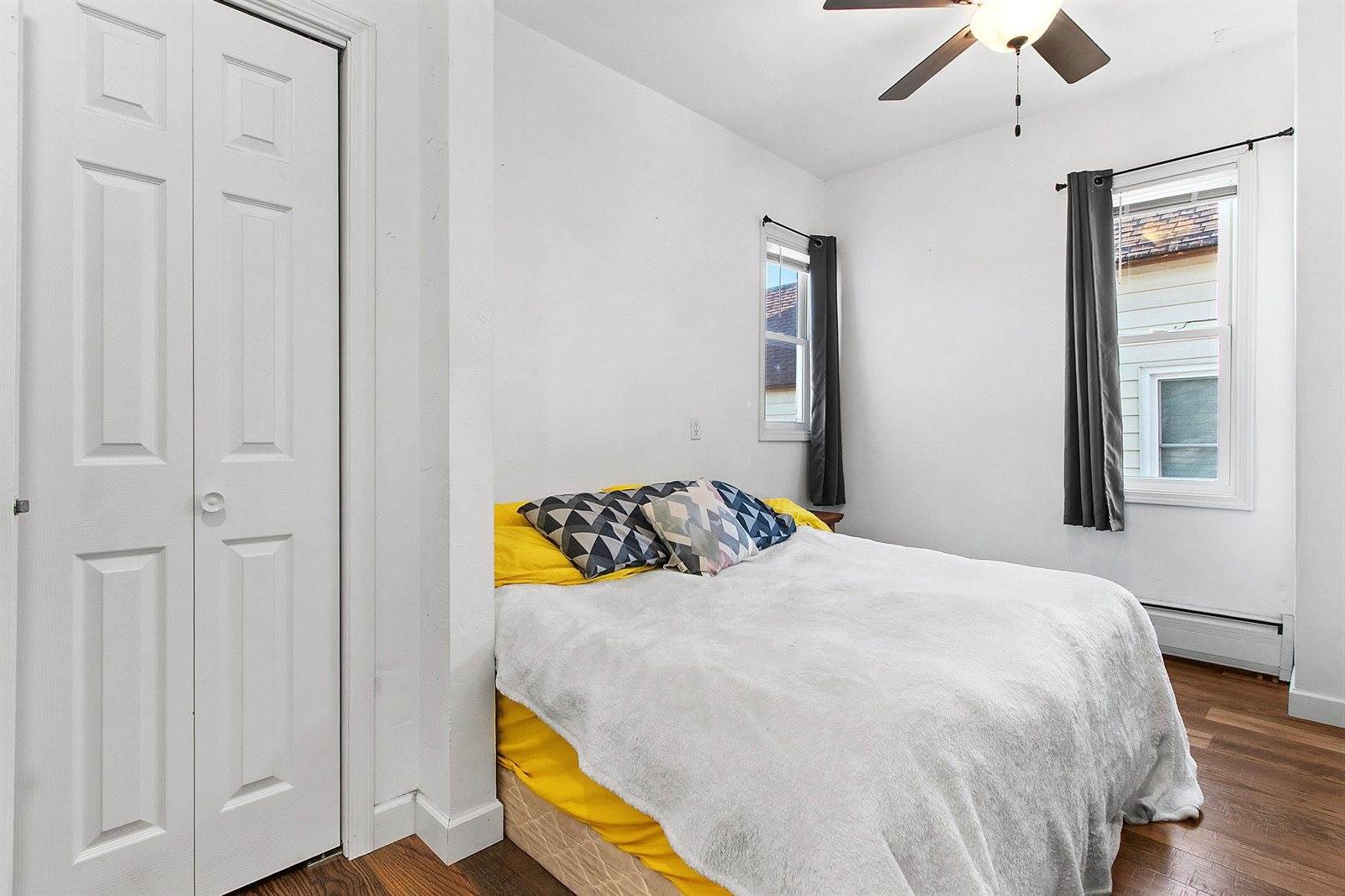 926 Elizabeth Avenue, Marinette, WI 54143