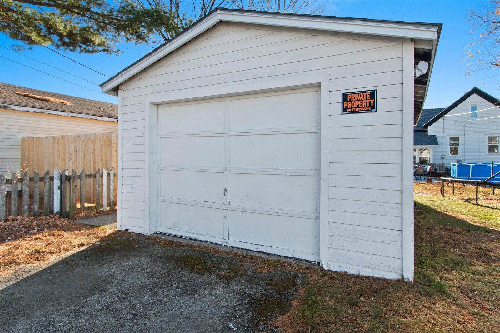 926 Elizabeth Avenue, Marinette, WI 54143