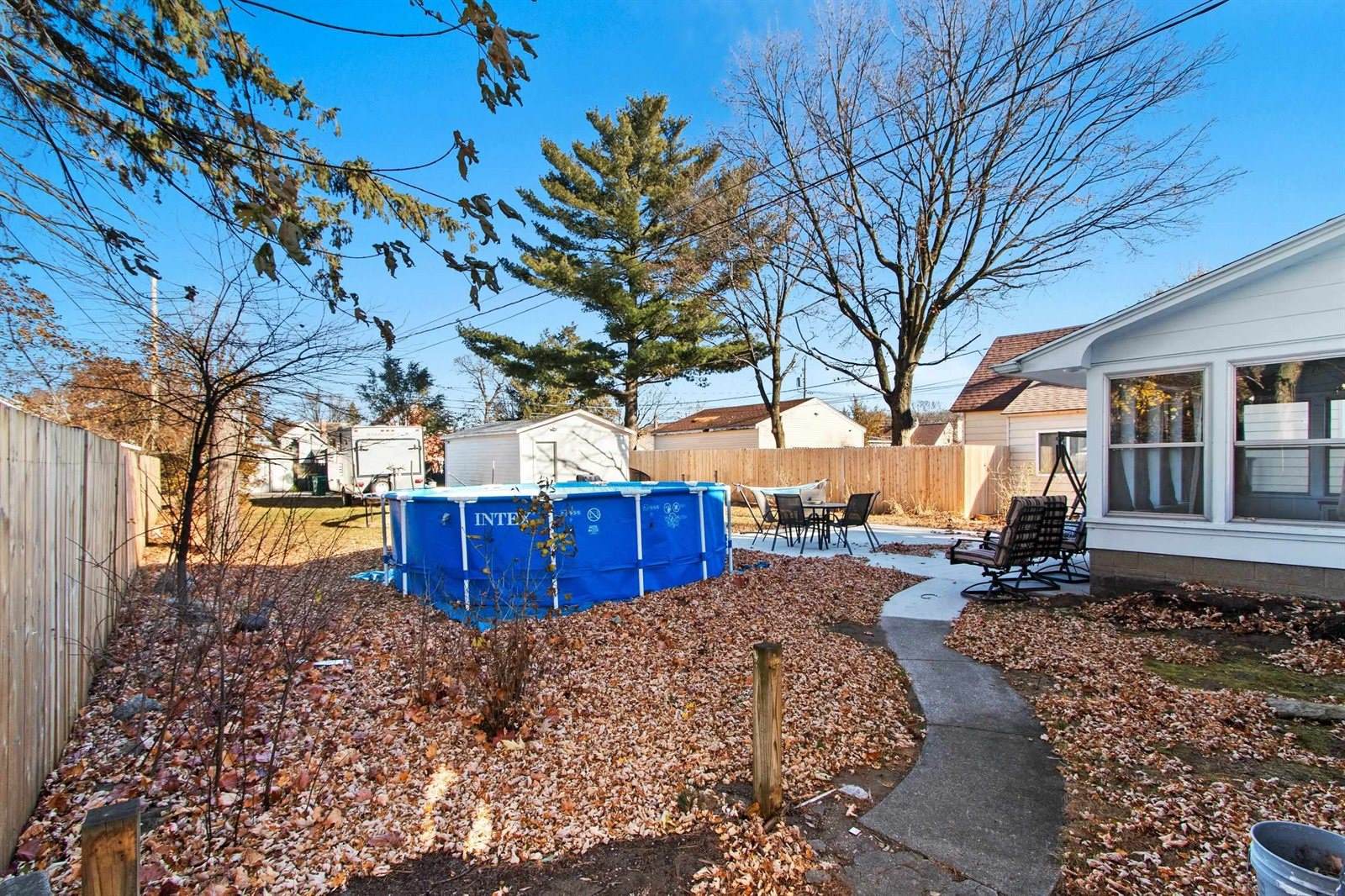 926 Elizabeth Avenue, Marinette, WI 54143