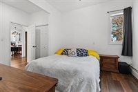 926 Elizabeth Avenue, Marinette, WI 54143