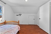 926 Elizabeth Avenue, Marinette, WI 54143