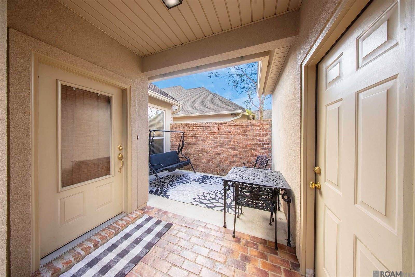 5448 Courtyard Dr, Gonzales, LA 70737