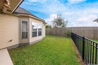 5448 Courtyard Dr, Gonzales, LA 70737