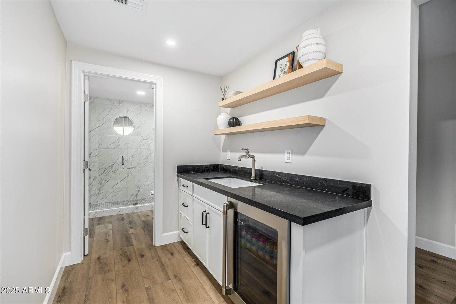 1625 Palmcroft Way SW, Phoenix, AZ 85007