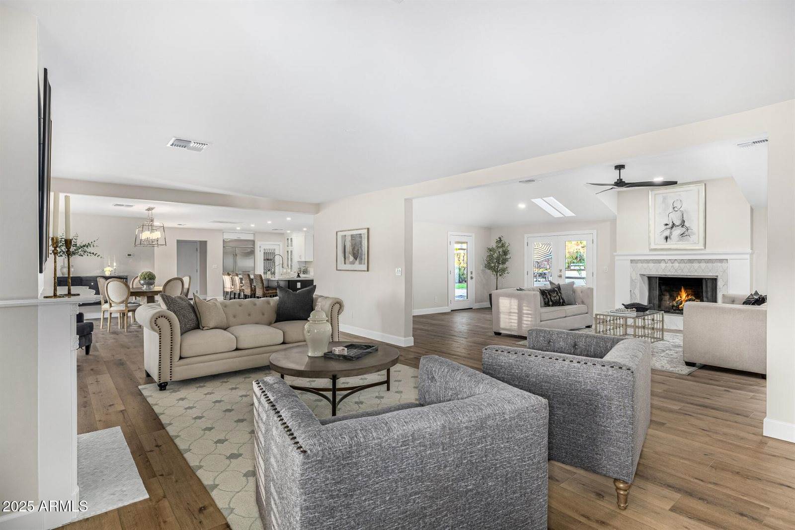 1625 Palmcroft Way SW, Phoenix, AZ 85007