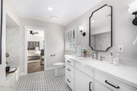 1625 Palmcroft Way SW, Phoenix, AZ 85007