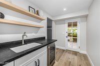 1625 Palmcroft Way SW, Phoenix, AZ 85007