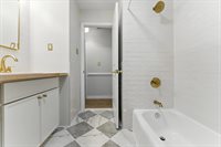 477 Windemere Road, Newport News, VA 23602