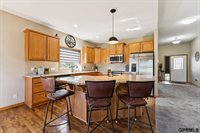 2221 Placid Lake Drive, Papillion, NE 68046