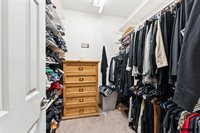 2221 Placid Lake Drive, Papillion, NE 68046