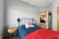 2221 Placid Lake Drive, Papillion, NE 68046