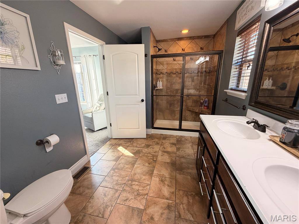 109 Ash Court, Saint Robert, MO 65584