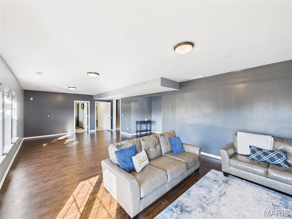 109 Ash Court, Saint Robert, MO 65584