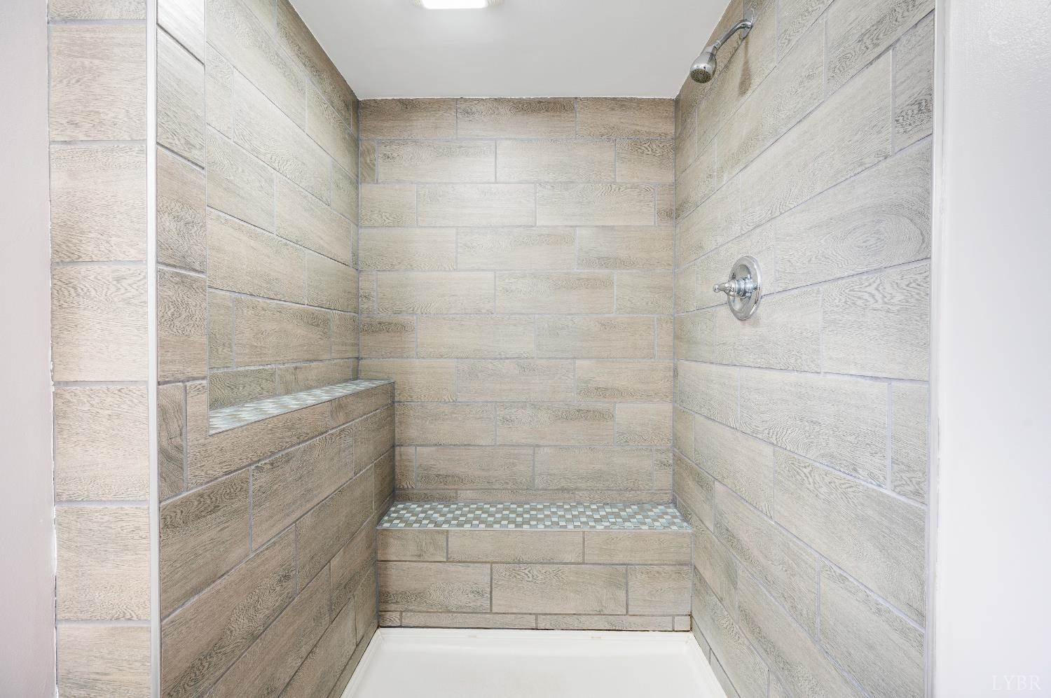 1765 Waterlick Road, Lynchburg, VA 24502