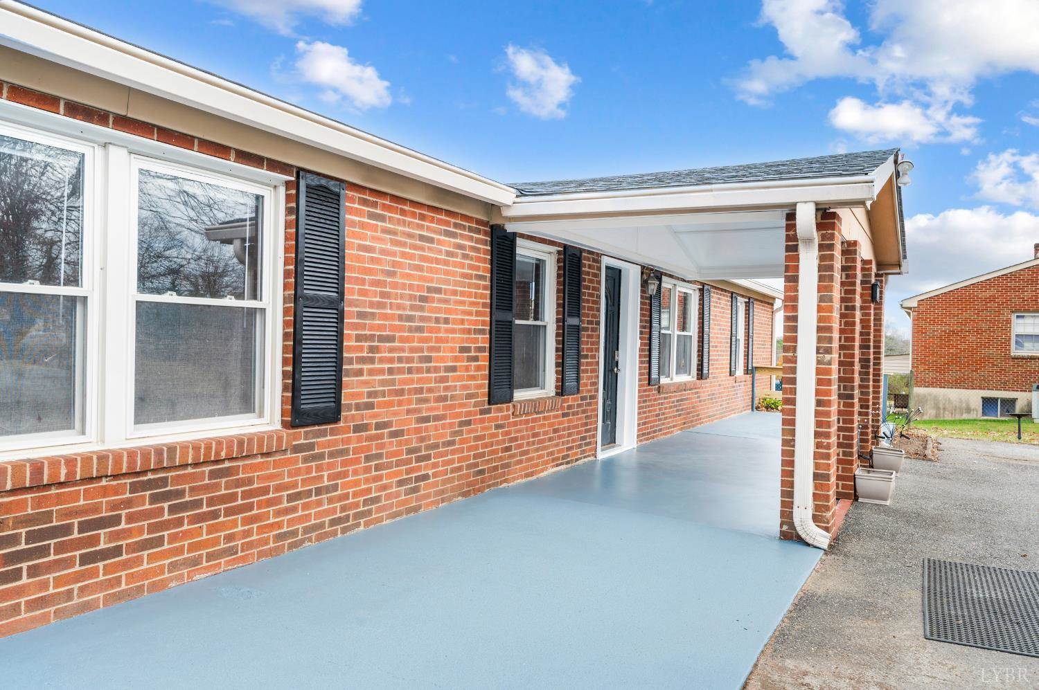 1765 Waterlick Road, Lynchburg, VA 24502