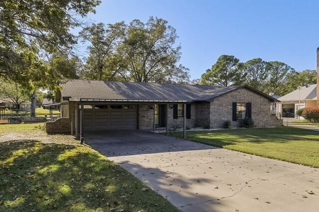 4109 Newport Bay Court, Granbury, TX 76049